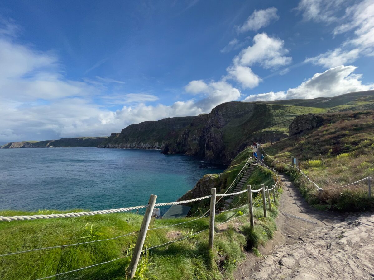 Antrim Coast, On the road of Carrick-a-Rede
